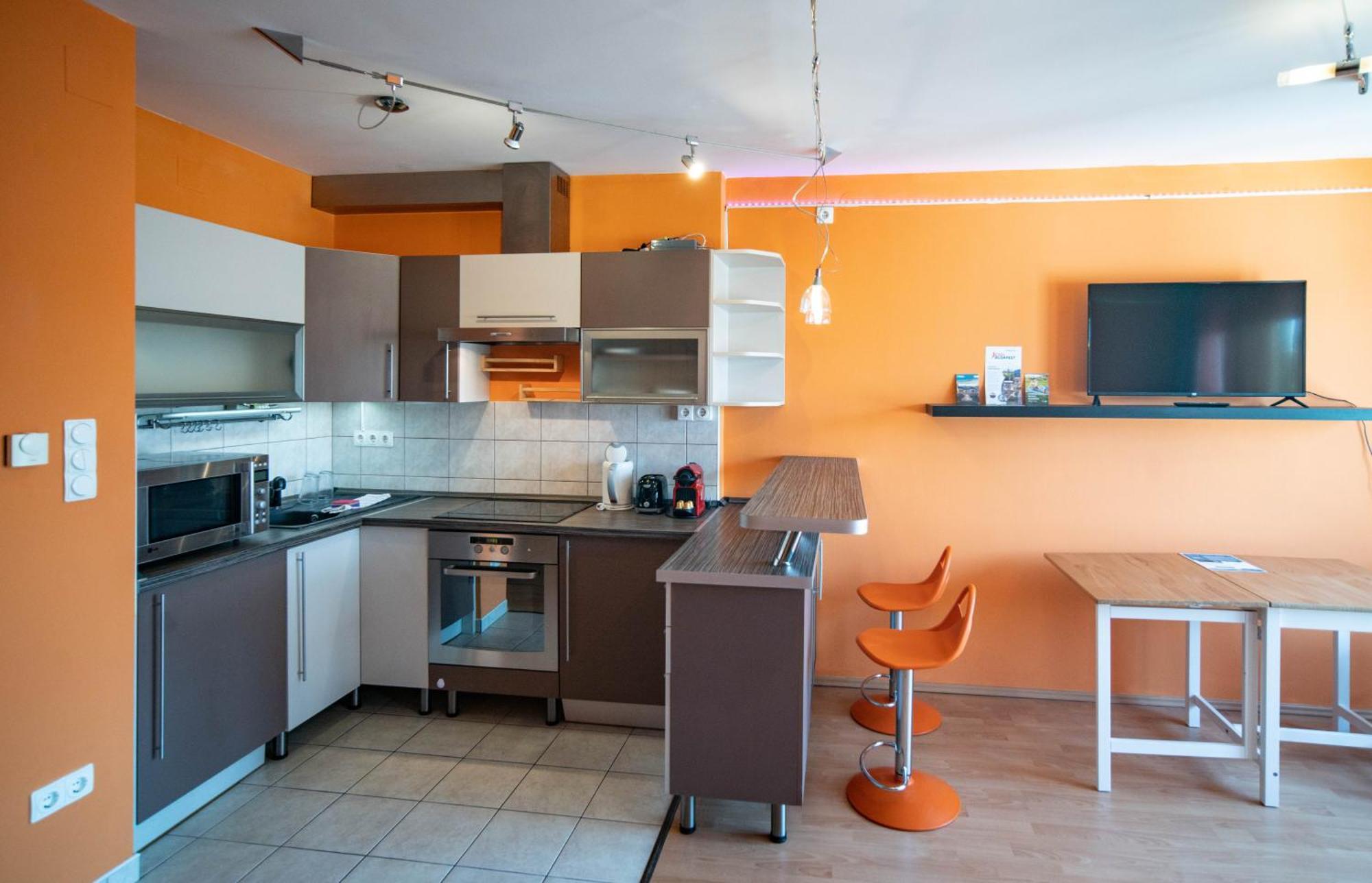 בודפשט Free Parking- Gellert View Apartment 4Ppl מראה חיצוני תמונה