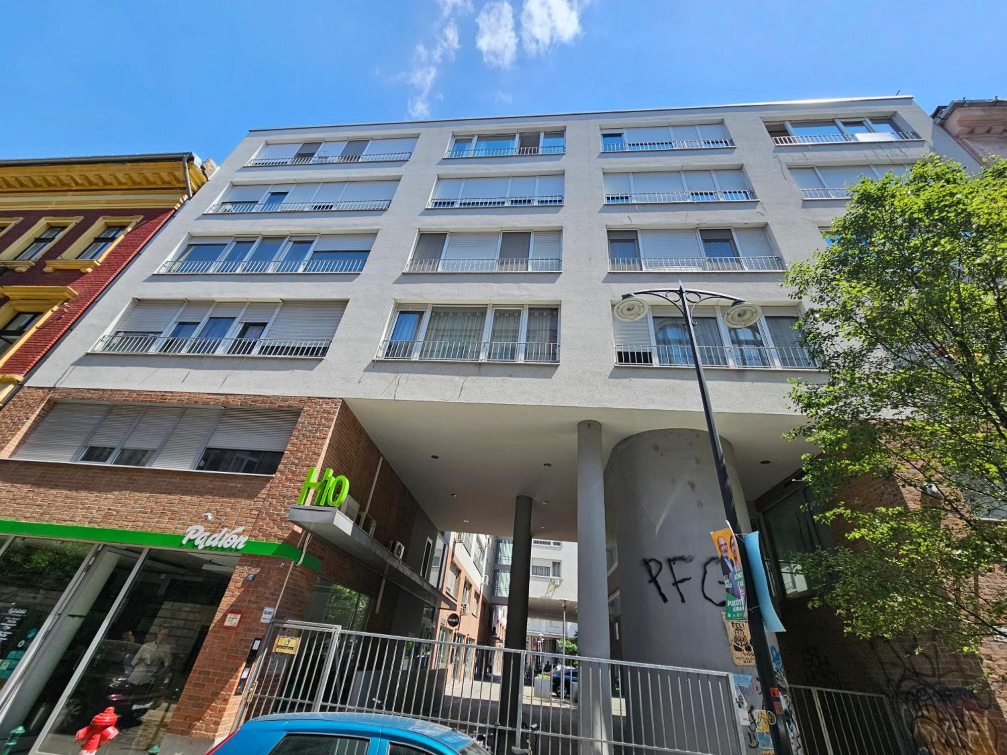 בודפשט Free Parking- Gellert View Apartment 4Ppl מראה חיצוני תמונה