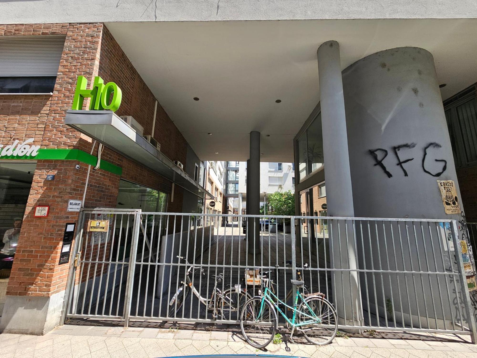 בודפשט Free Parking- Gellert View Apartment 4Ppl מראה חיצוני תמונה